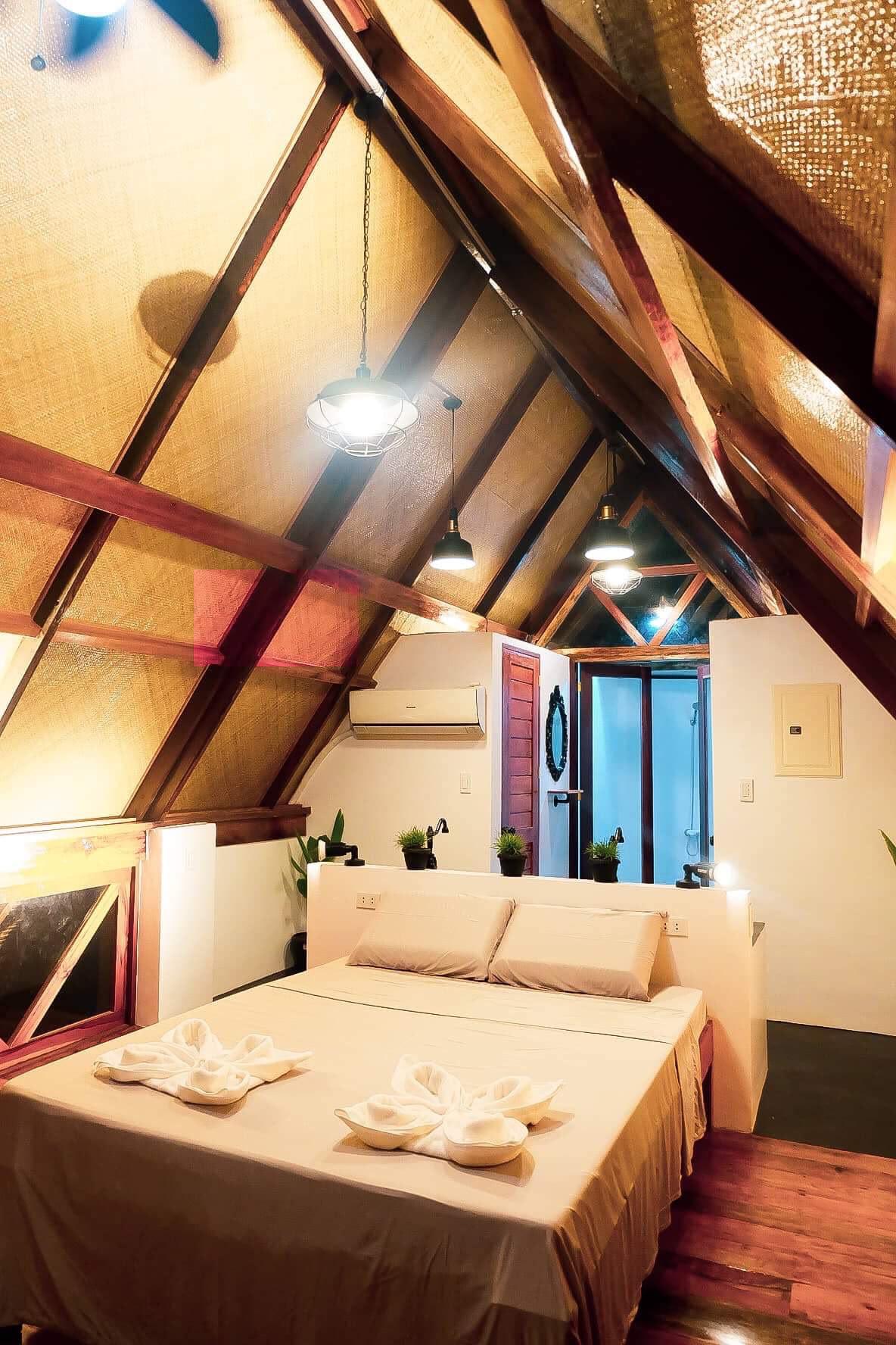 A-frame Queen Villa for couples