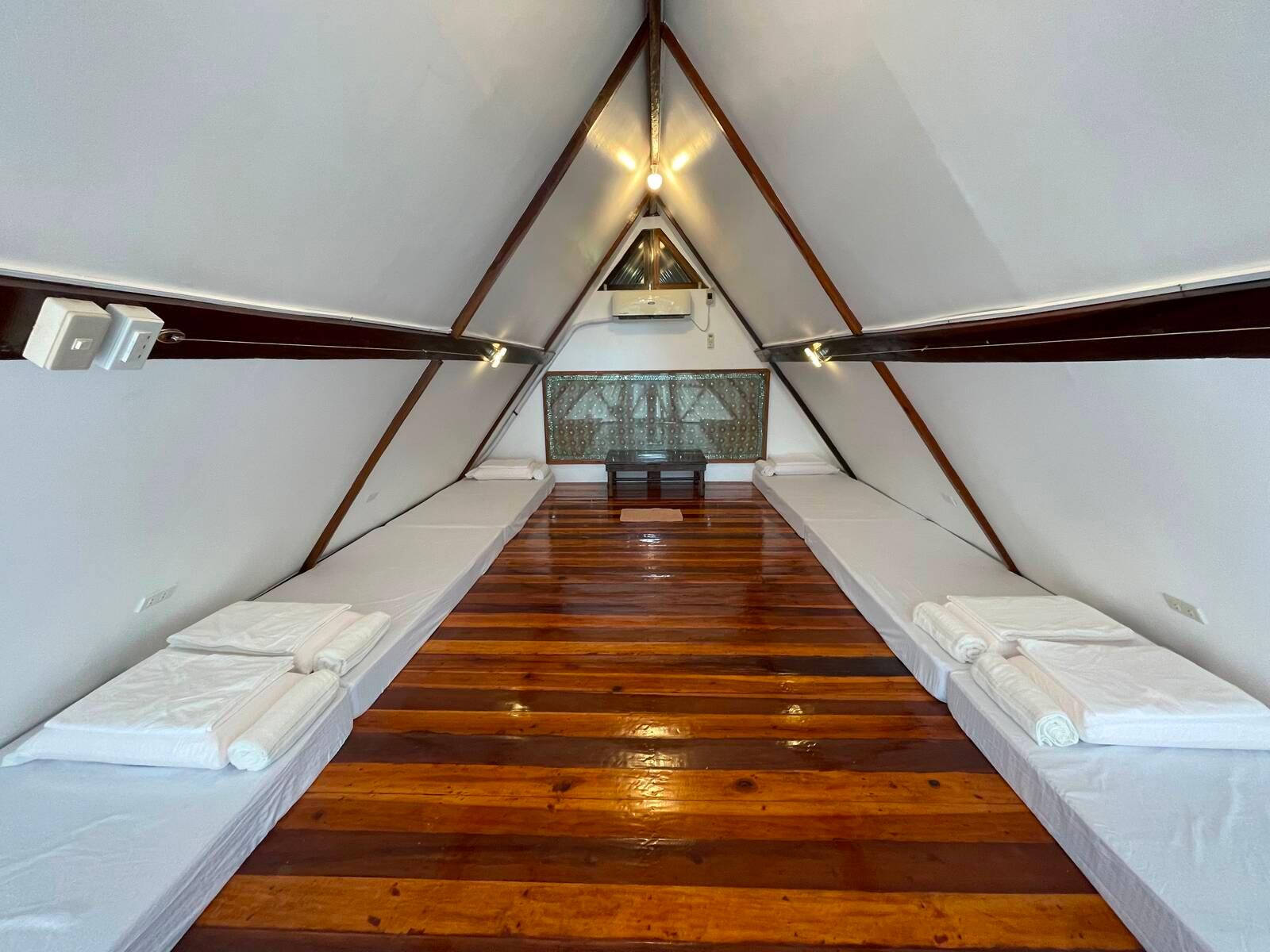 Attic Group at Dahun Villas, General Luna, Siargao